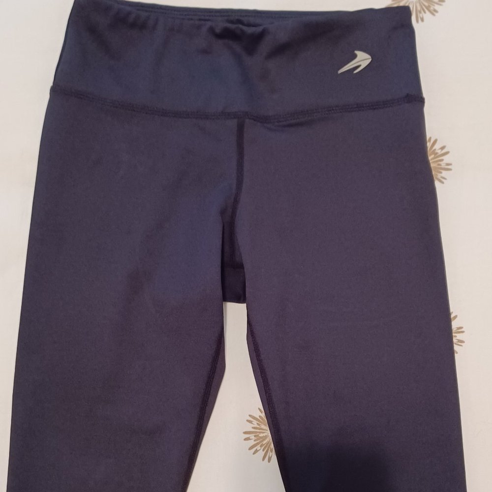 CompressionZ Capri Leggings for Women XS - Yoga, Running, Gym NWOT